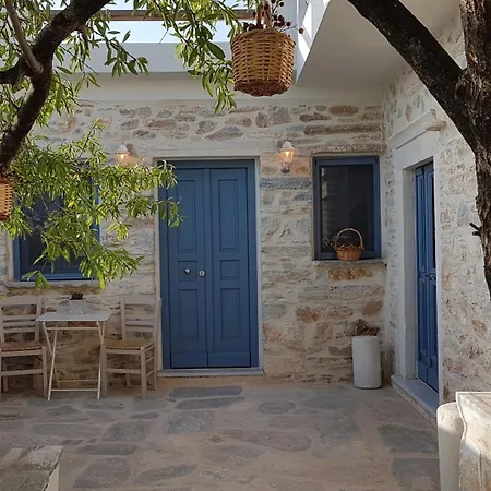1875 Panoramic Stone House Holiday home Filotion