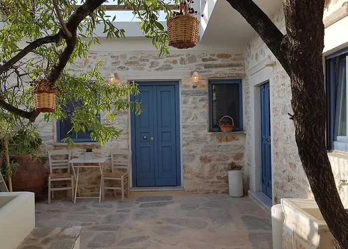 1875 Panoramic Stone House Holiday home Filotion