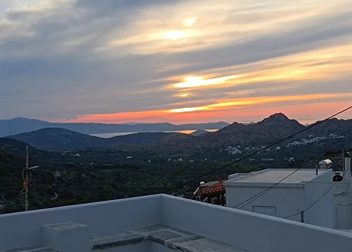 1875 Panoramic Stone House *